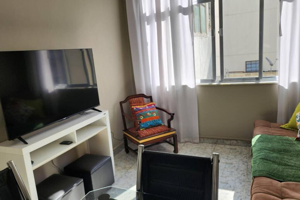 Ipanema Com Copacabana, Lindo, Silencioso E Aconchegante Apartamento *